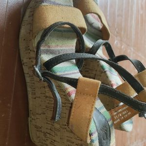 United Colors Benetton Wedges Heels 150/-