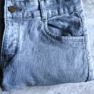 Grey Fit Jeans