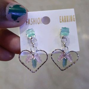 HEART SHAPED EARRINGS