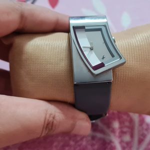 Fastrack Wrist Watch With Grey Strap