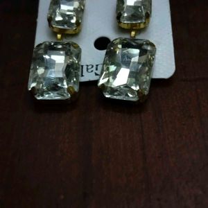 Diamond White Earrings