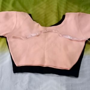 Strechlone Blouse Smaller Than M Size