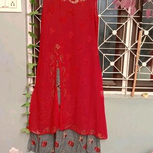 Women Kurtie