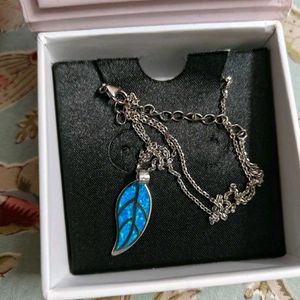 GIVA 92.5 Mystic Pendant Necklace