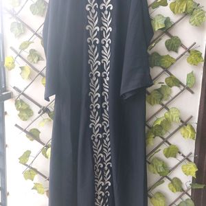 Embroidered Abaya With Matching Stole