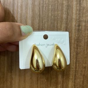 Trending Gold Drop Earrings