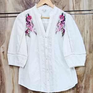 Off White Embroidery Work Shirt Size-40