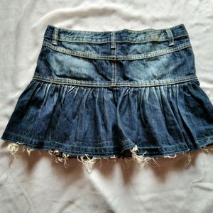 Y2K Pleated Denim Skirt