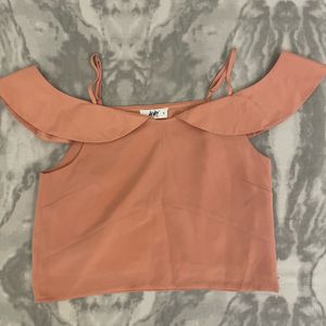 Cold Shoulder Cut Out Crop Top