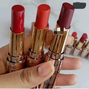 LakMe 9 To 5 Lipstick