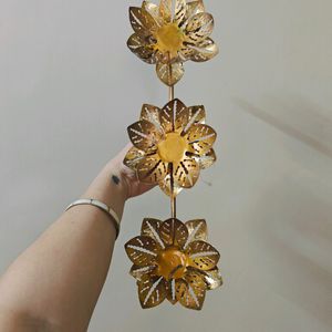 3 Lotus Candle Stand