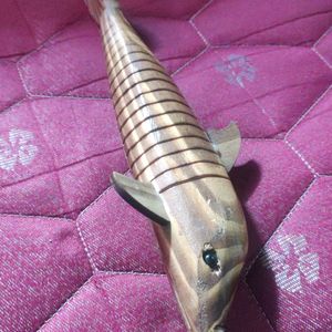 HANDMADE WOODEN FLEXIBLE FISH TOY