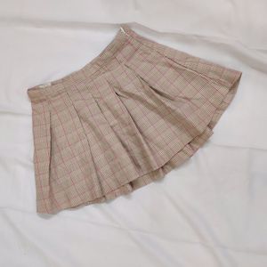 Short Checked Print Skirt.