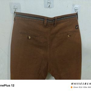 Nice Pair Of Imported Chinos - 34 W