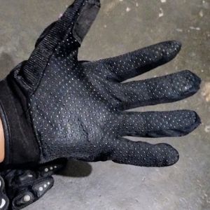 riding gloves