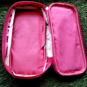 Hand Bag For Keeping Or Storaging Make Up Items