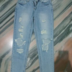 Distressed Jeans, Fit 26/27, Totally New, Trendy