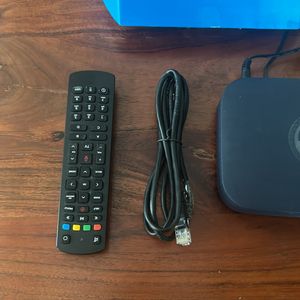 Jio Fibre Setup Box+Remote+ Hdmi Cables+box