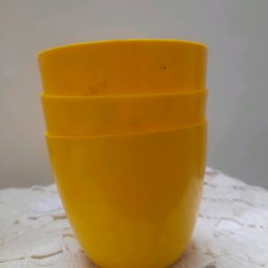 PLANTER (Set of 3) Yellow Color