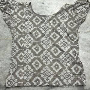 A Patterned Grey Cotton Top