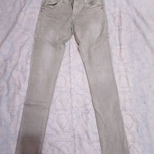 Beige Deal Slim Fit Jeans