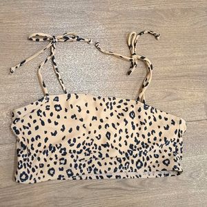 Leopard🐆 Print Crop Top 🖤