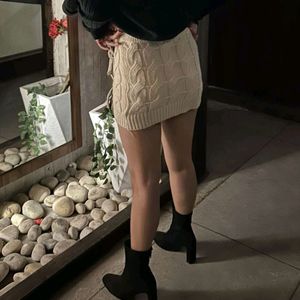 Woollen Short Skirt For Women