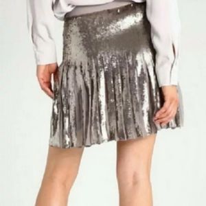 Banana Republic Sequins Skirt (waist:30-32)