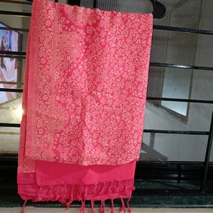 Beautiful Brand New Dupatta Woolen Style