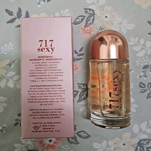 717 Sexy Perfume