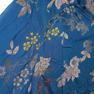 Trendy New Blue Floral Print Top For Women