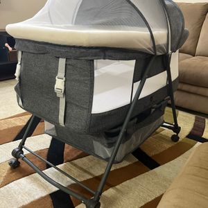 Baby Cradle With Mattress