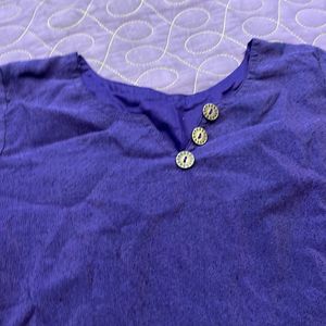 Sort Kurti