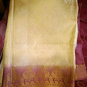 Beautiful &Elegent Saree