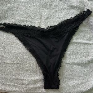 H&M RIBBED-DETAIL THONG