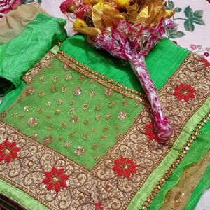 Wedding Saree+Artificial Flowers