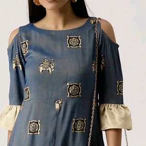 Libas Unused L Size Kurti