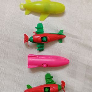 ❗Combo Of 4 Toy Plane ❗