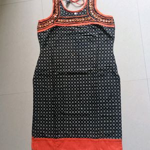 Black Kurti