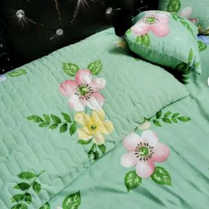 Double Bedsheet With Pillow Covers