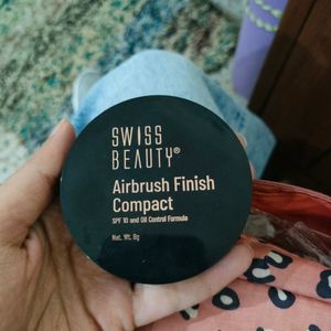 Swiss Beauty compact Powder