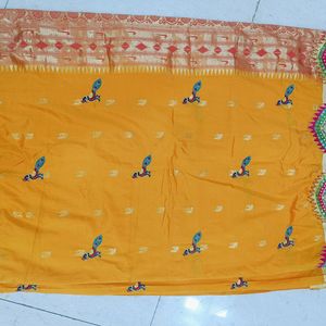 Paithani Semi Silk In Good Condition