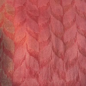 Price Dropped!Beautiful Pinkcolour LeafStyle Saree