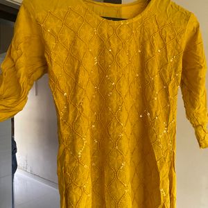 yellow Kurti ✨✨✨fits Amazing