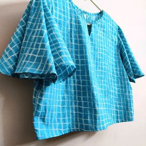 women's Light blue checkered crop top (butterfly sleeves)