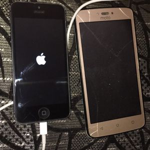 iPhone 5 64 GB & Moto C Plus