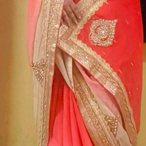 Beautiful Saree.. No Blouse