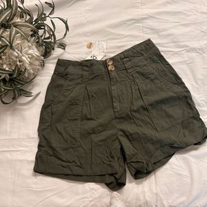 Miss Selfridge American Brand Olive shorts