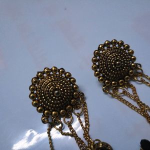 Earrings (Jhumka)