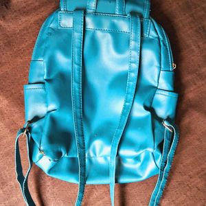 Pretty Blue Bagpack💙